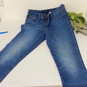 J Crew High-rise Toothpick Jean with Raw Hem, size 27